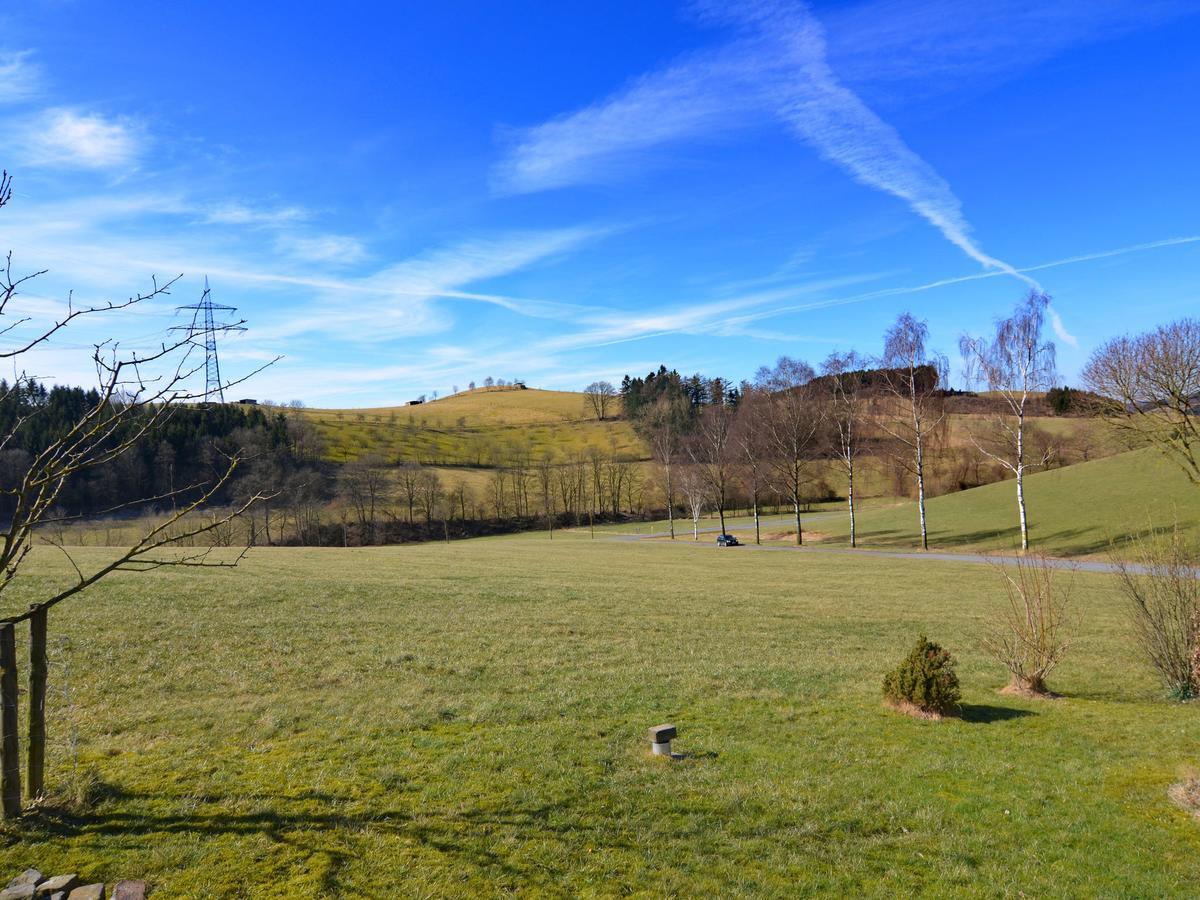 Modern Apartment In Sellinghausen With Terrace Schmallenberg Bagian luar foto